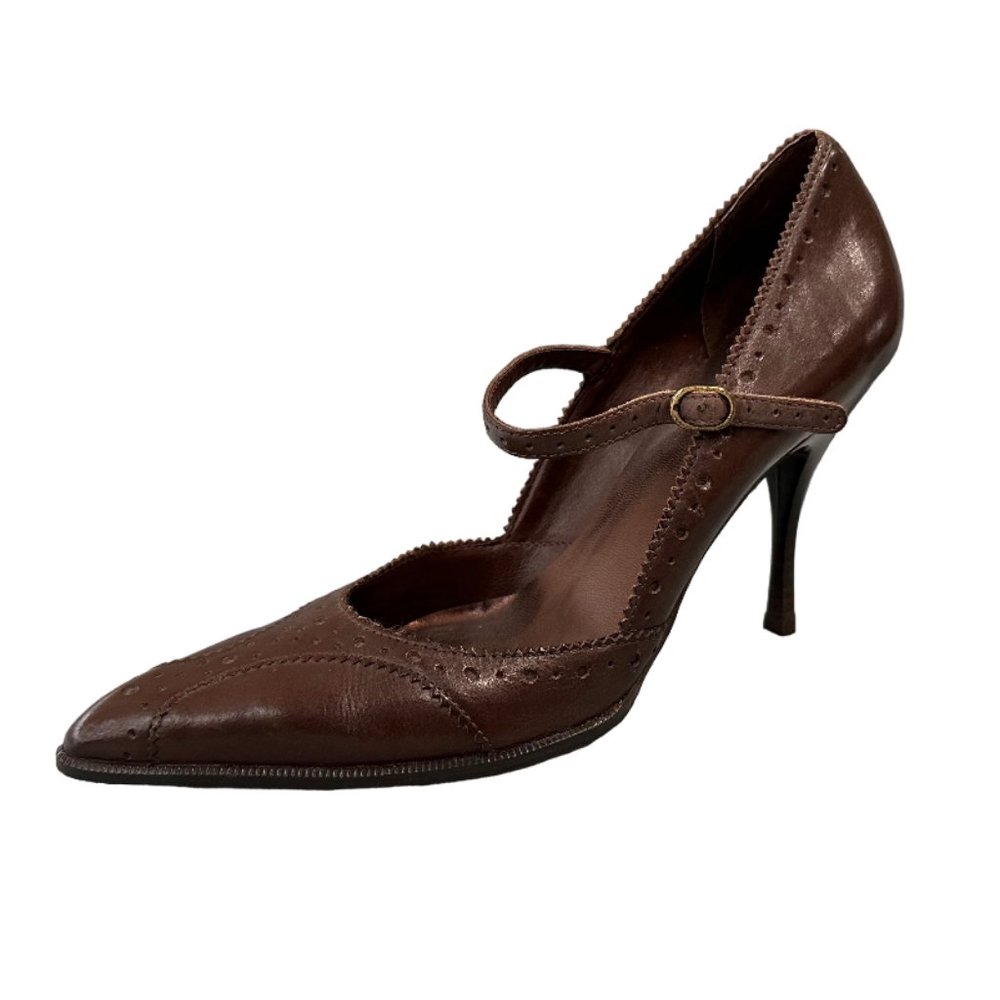 NWT BCBG MARY JANE WING TIP POINTED TOE HEELS